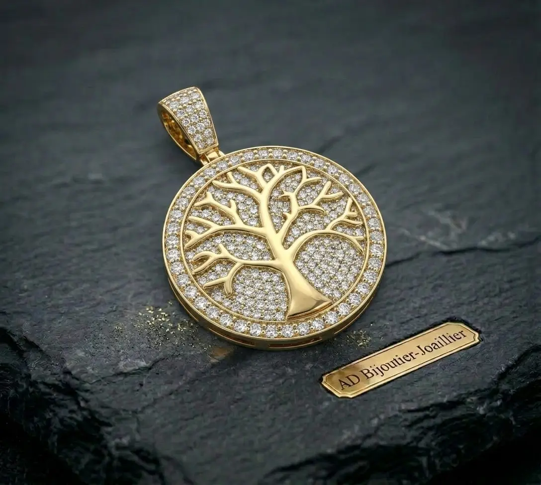 Pendentif Arbre de Vie ajouré en or jaune
